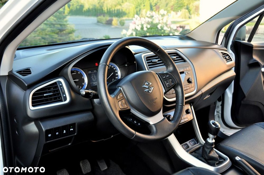 Suzuki SX4 S-Cross - 22