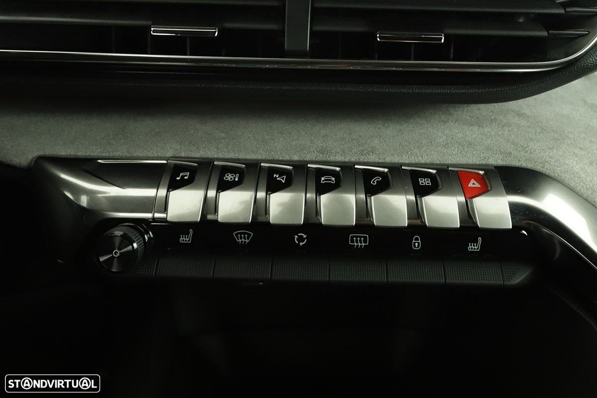 Peugeot 3008 1.2 PureTech GT EAT8 - 13