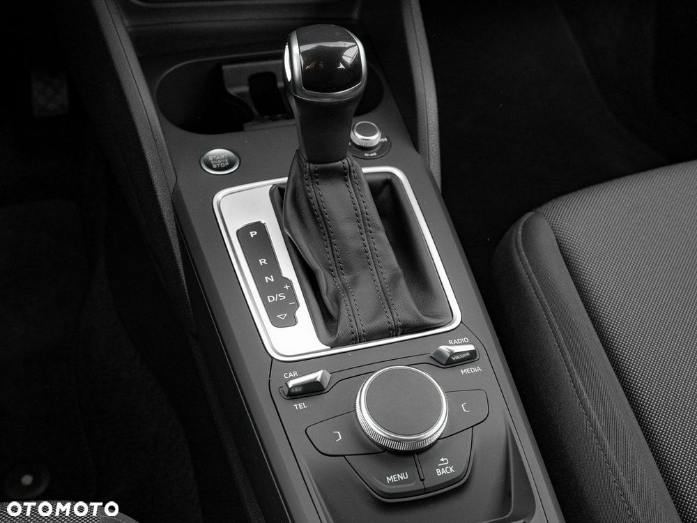 Audi Q2 35 TFSI S tronic - 17