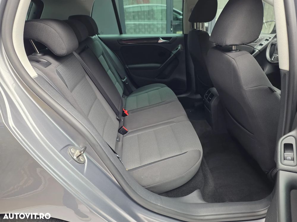 Volkswagen Golf Aktionsmodell 1.8 T Comfortline - 13