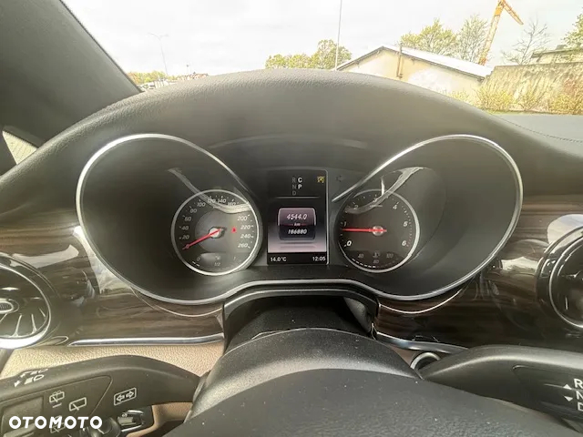 Mercedes-Benz Klasa V 300 d 4-Matic 9G-Tronic - 10