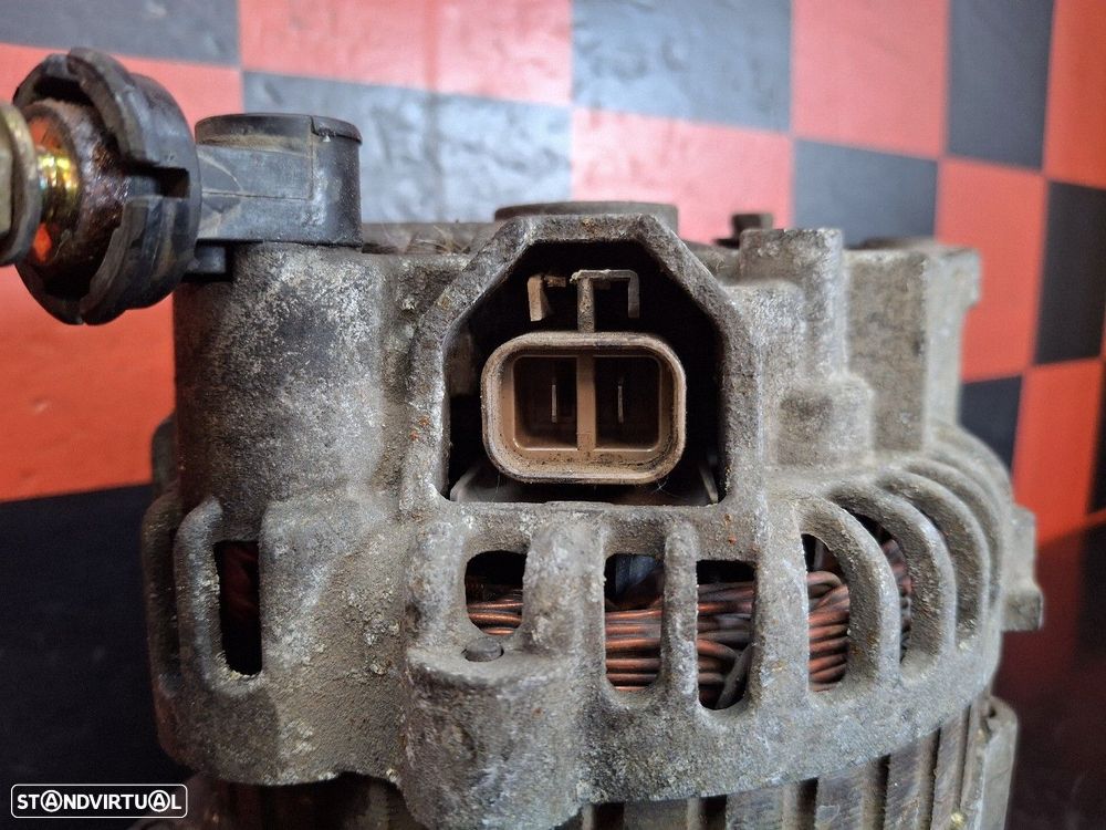 Alternador Nissan Pick Up (D22) - 4