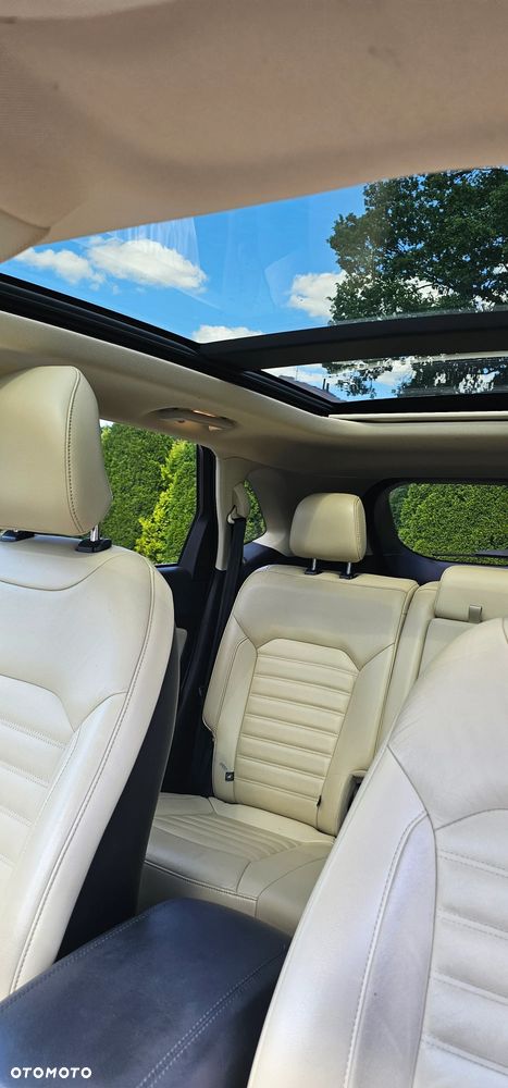 Ford Edge - 12