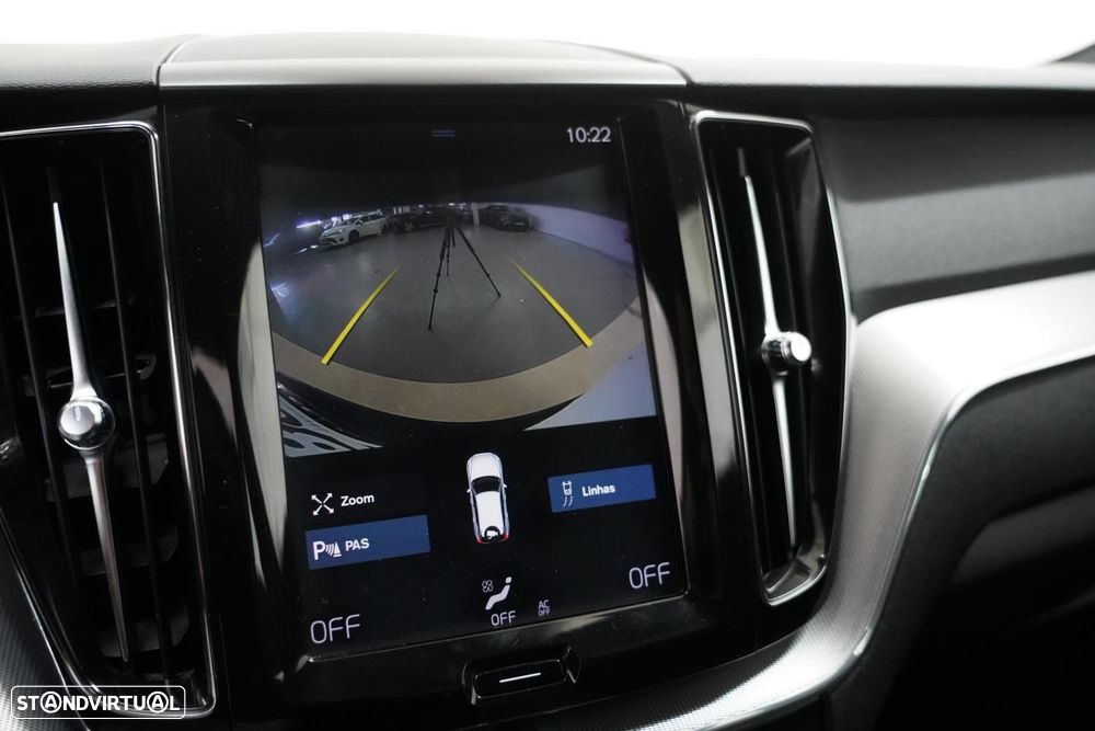 Volvo XC 60 2.0 D4 R-Design Geartronic - 12