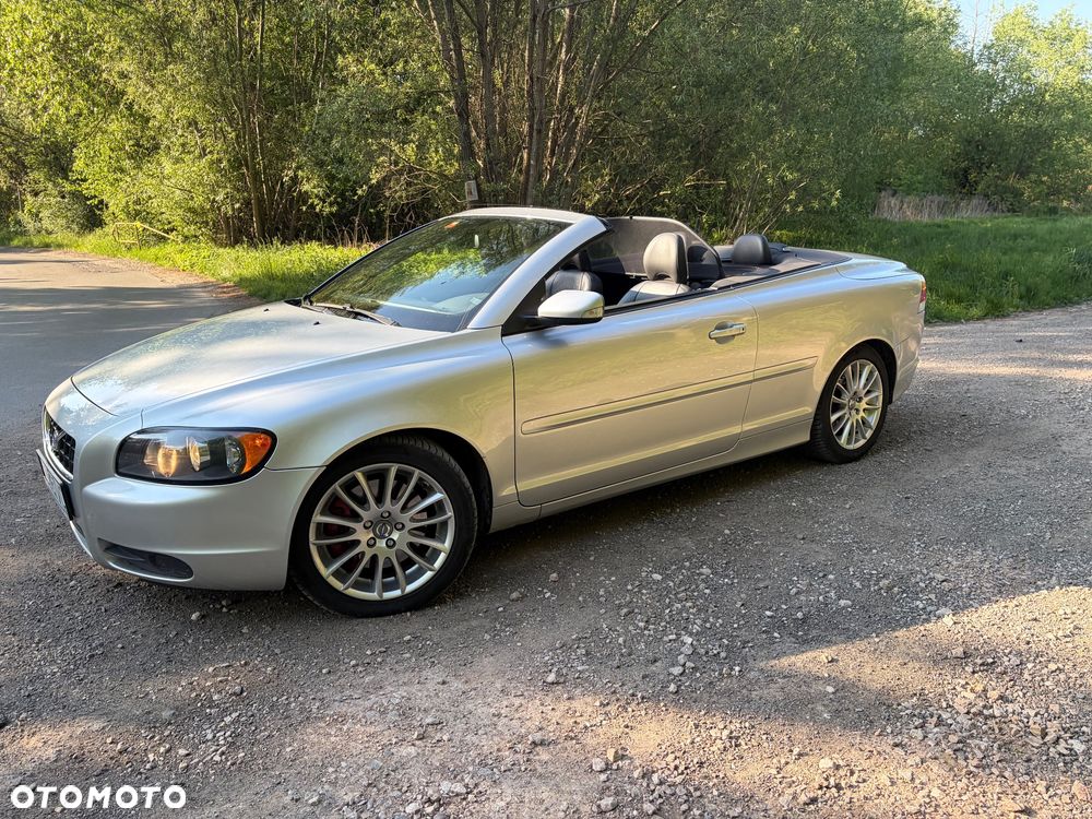 Volvo C70 2.4i Momentum - 12