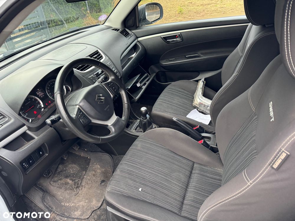 Suzuki Swift 1.2 - 10