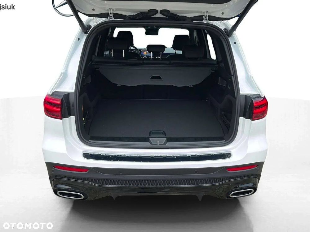 Mercedes-Benz GLB 200 d 4-Matic AMG Line 8G-DCT - 8