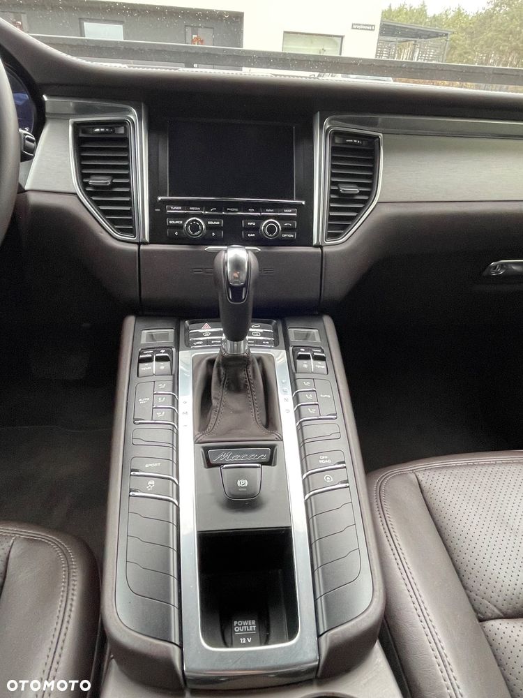 Porsche Macan - 5