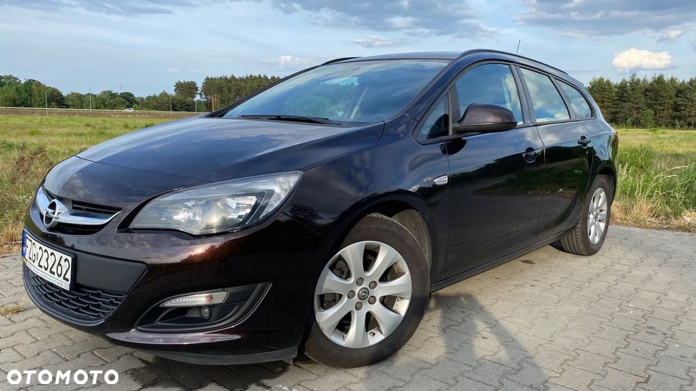 Opel Astra 1.4 T Enjoy - 2