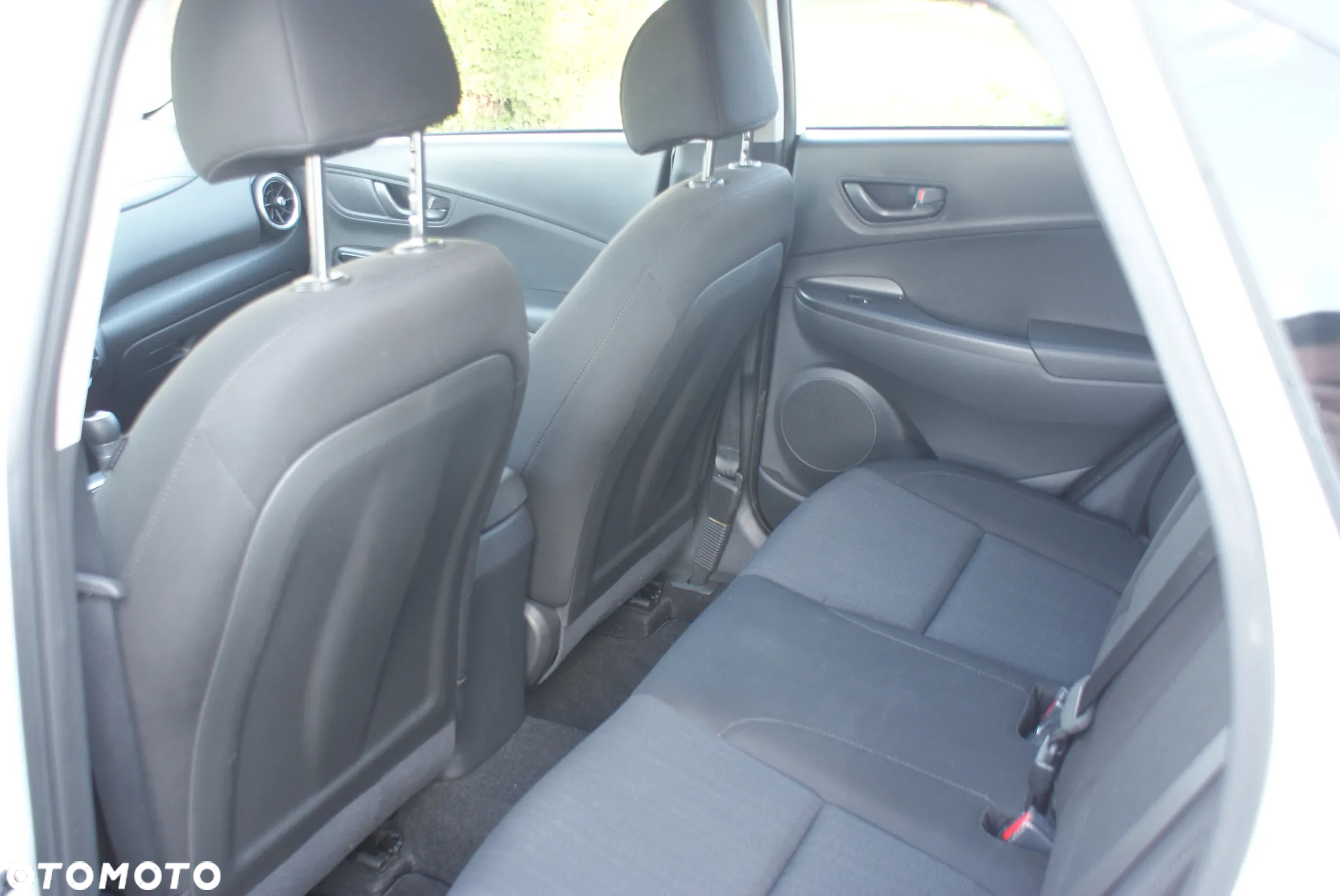 Hyundai Kona - 6