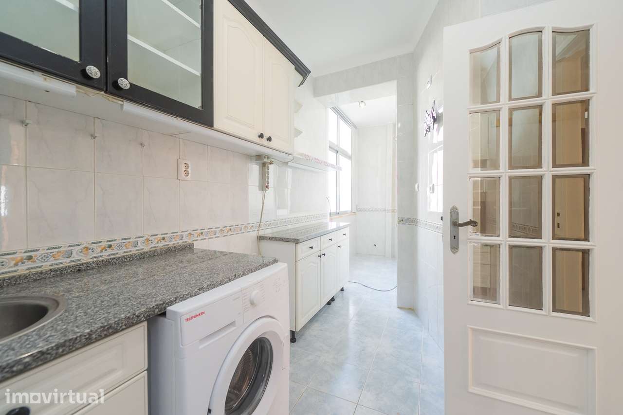 Apartamento T2 Arrendamento em Queluz e Belas,Sintra - Grande imagem: 2/27