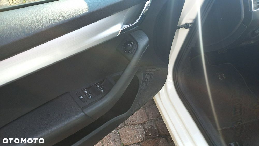 Skoda Octavia - 30