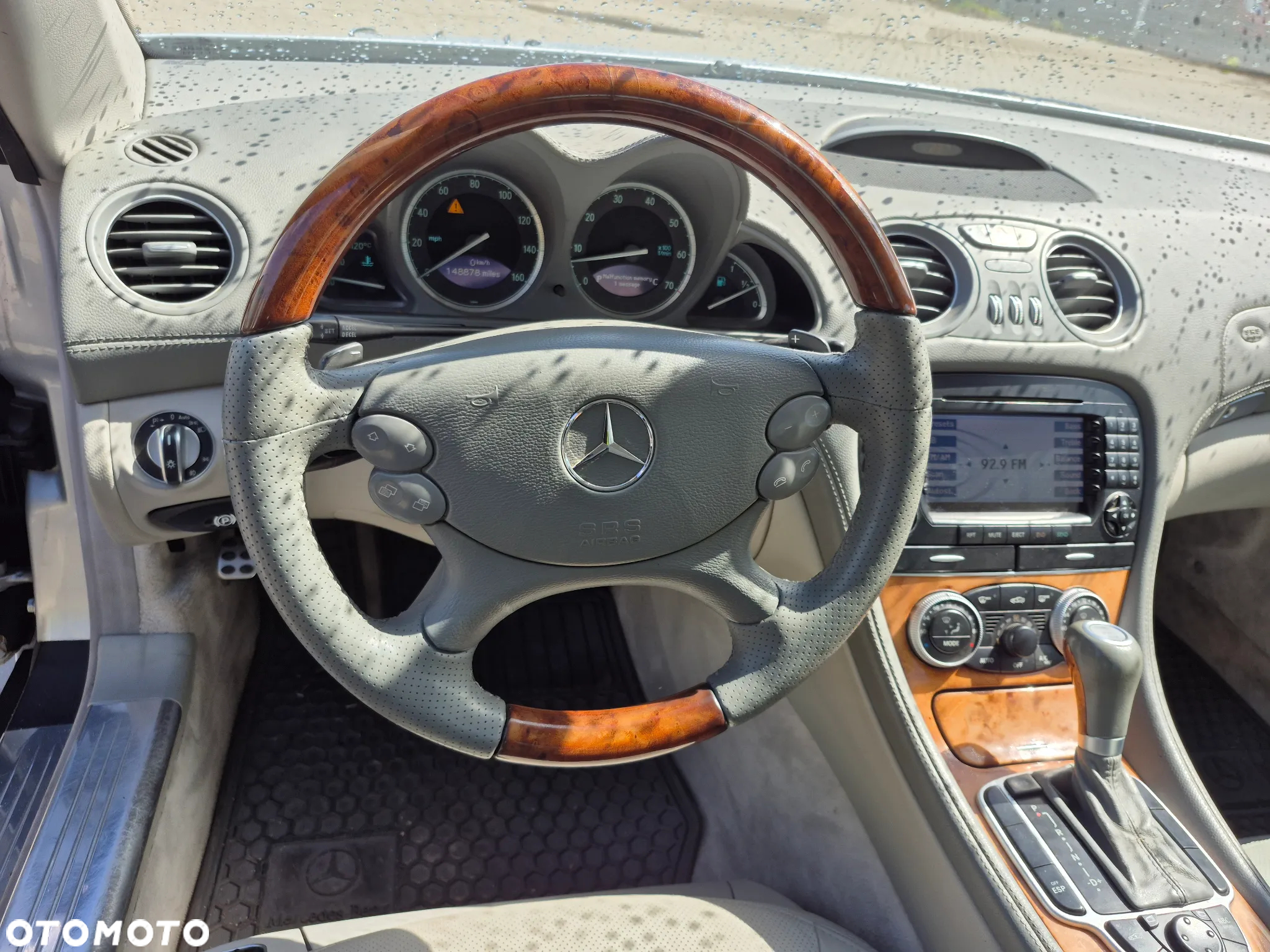Mercedes-Benz SL - 25