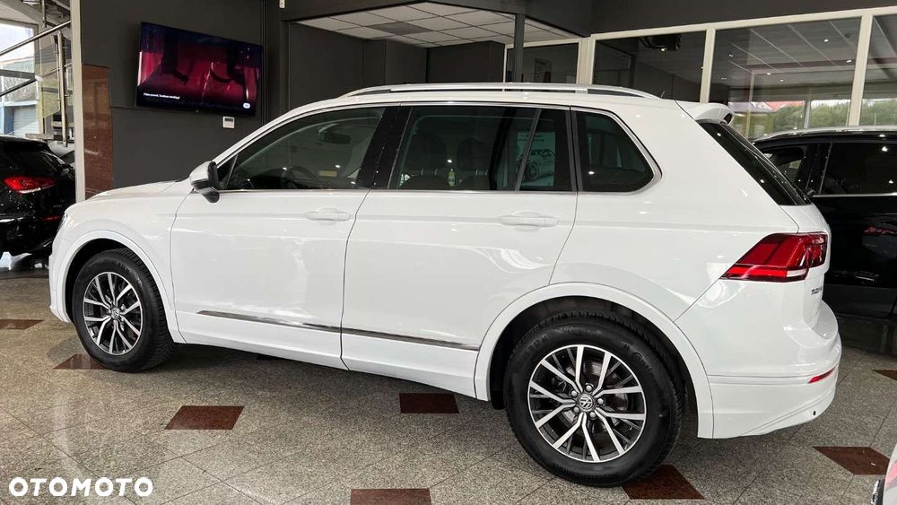 Volkswagen Tiguan - 23