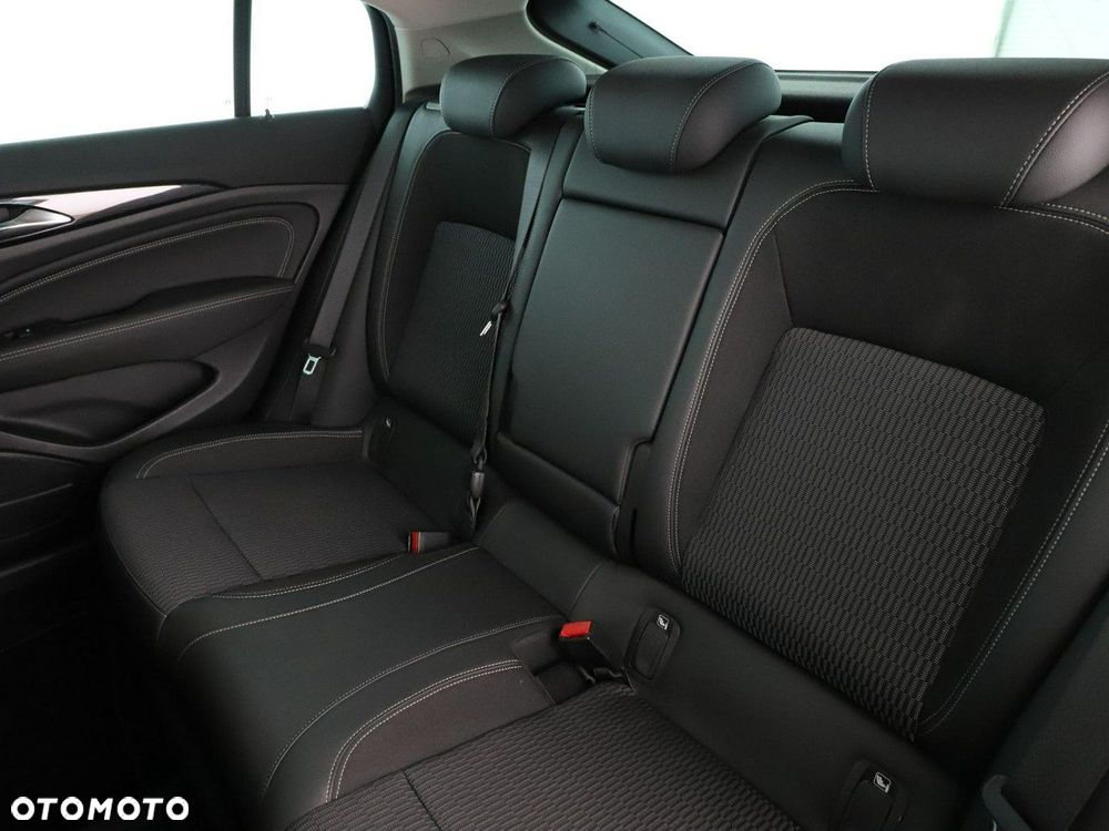 Opel Insignia 1.5 Direct InjectionTurbo Business Innovation - 18