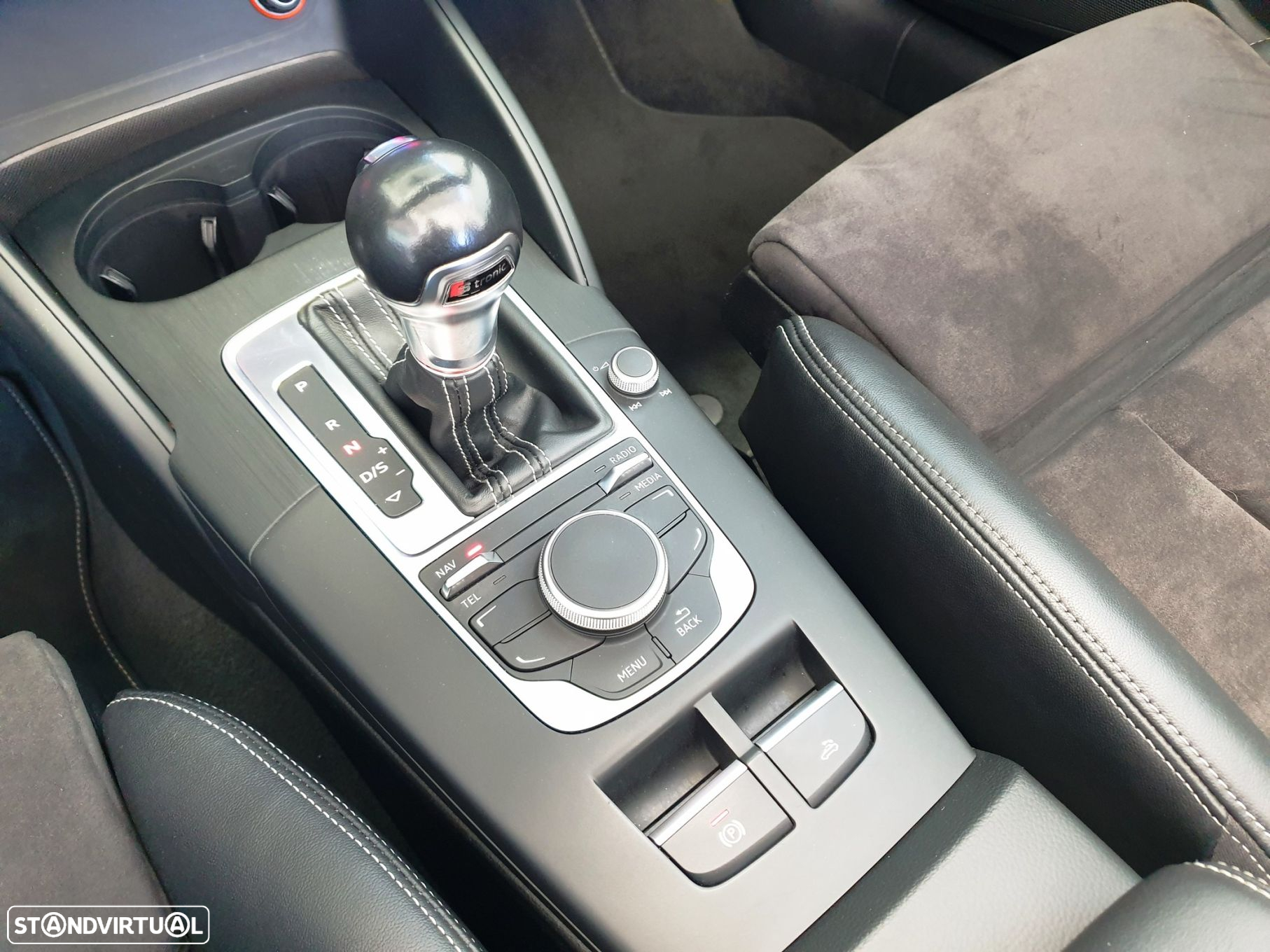 Audi S3 2.0 TFSi quattro S tronic - 33