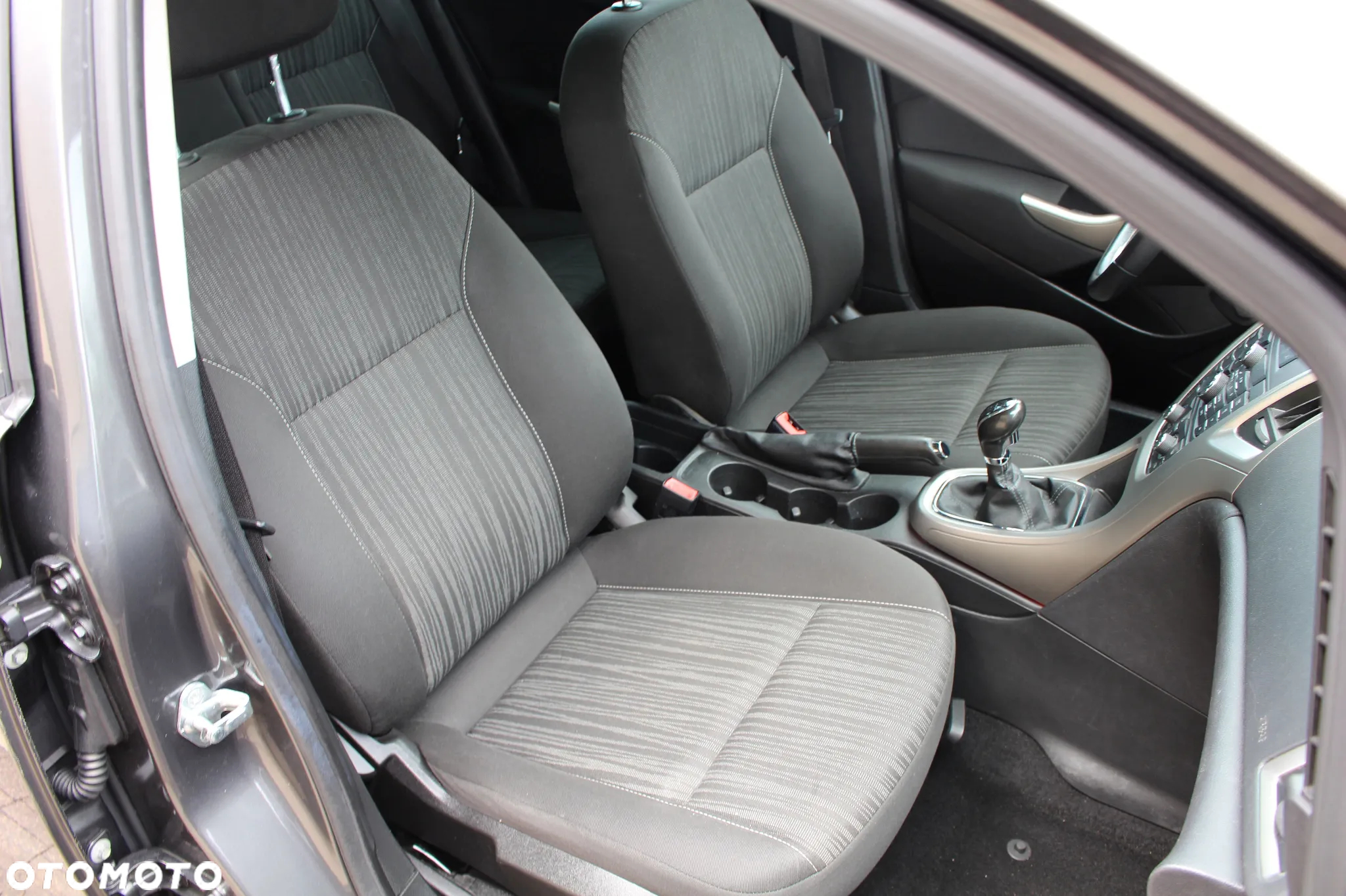 Opel Astra 1.4 Turbo Color Edition - 11