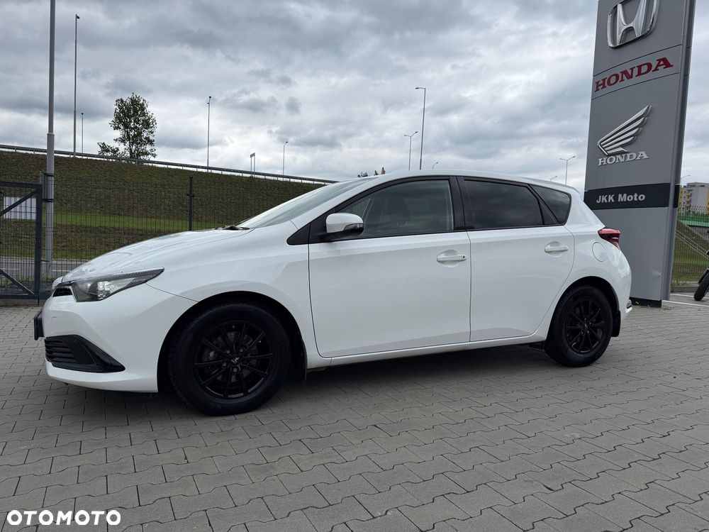 Toyota Auris 1.33 VVT-i Active - 12