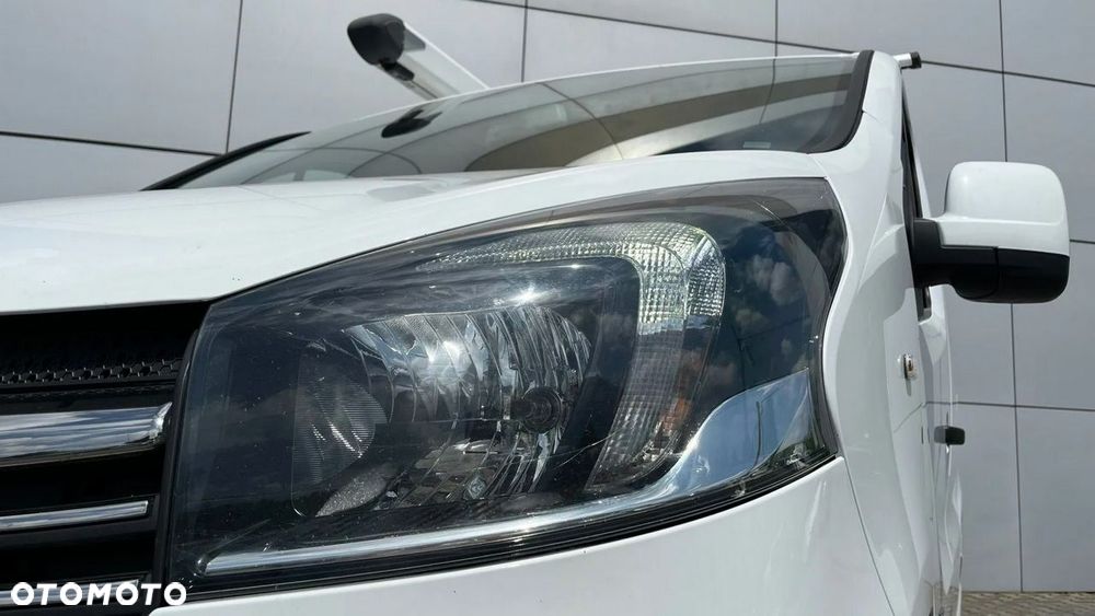 Opel Vivaro - 4