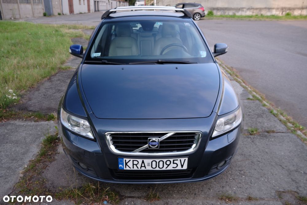 Volvo V50 T5 Momentum - 8