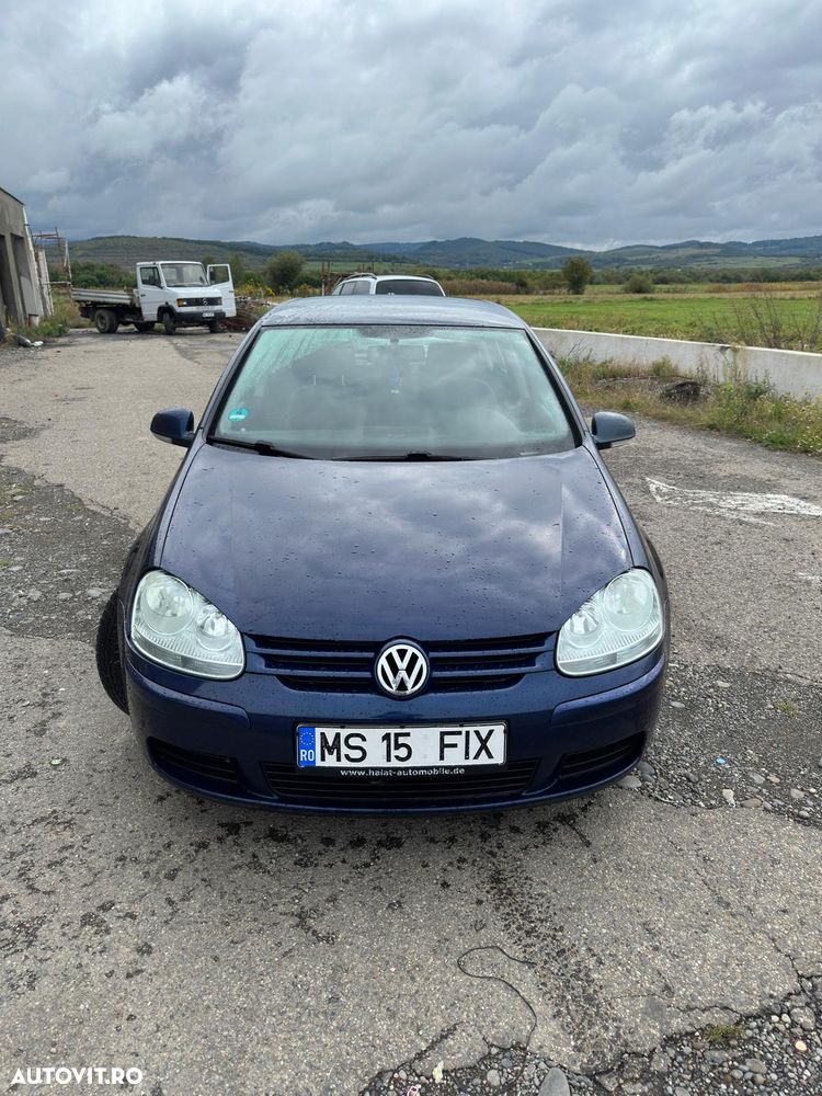 Volkswagen Golf - 14