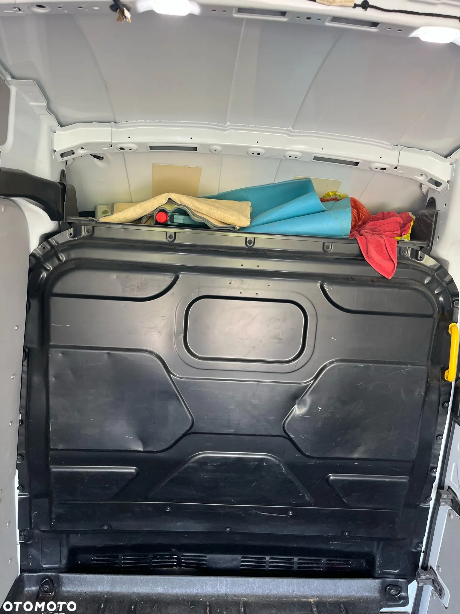Ford Transit - 19