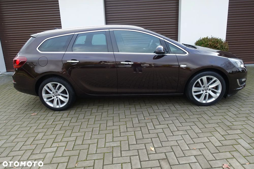 Opel Astra 1.6 Turbo Sports Tourer Automatik