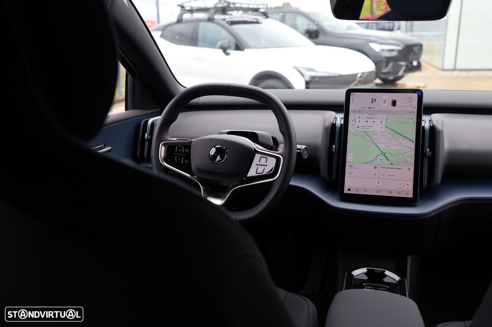 Volvo EX30 51 kWh Single Motor Black Edition - 23