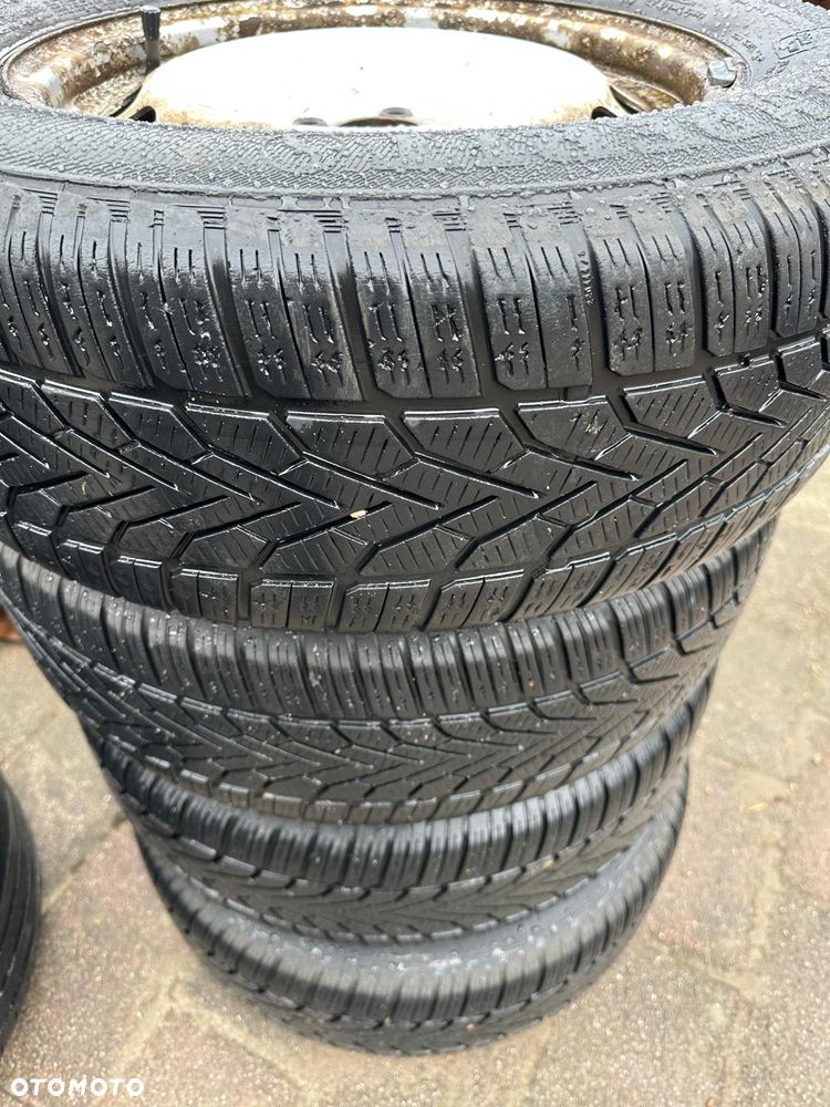 Volkswagen Tiguan - 5