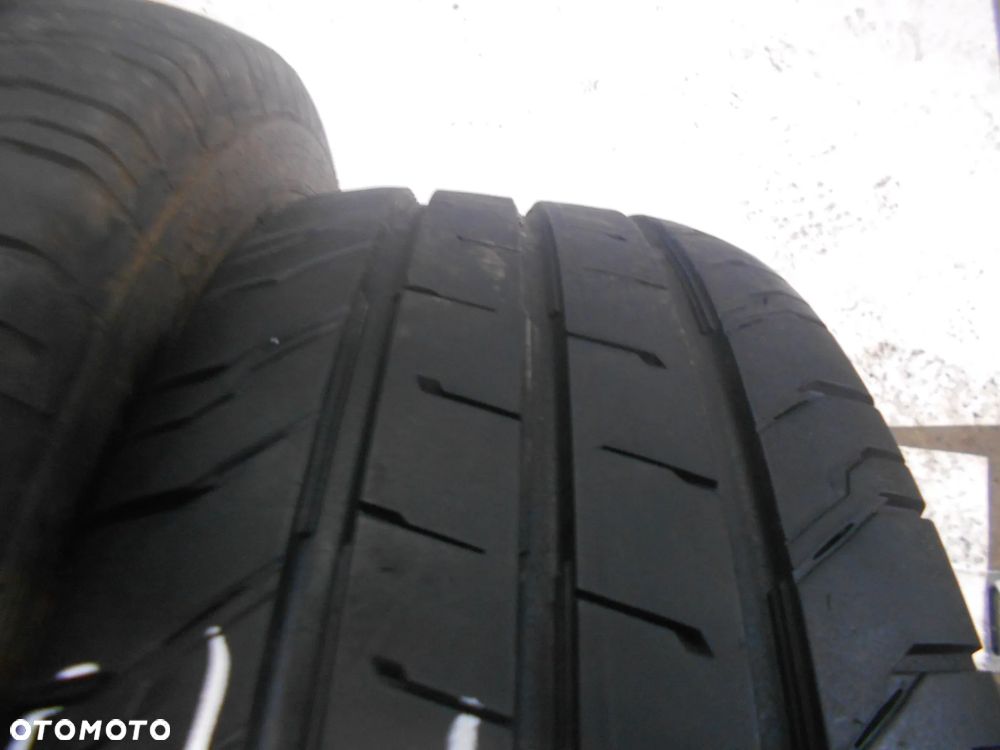 OPONY 235/65R16C CONTINENTAL CONTI VAN CONTACT 200 DOT 2423 / 4722 10MM - 4