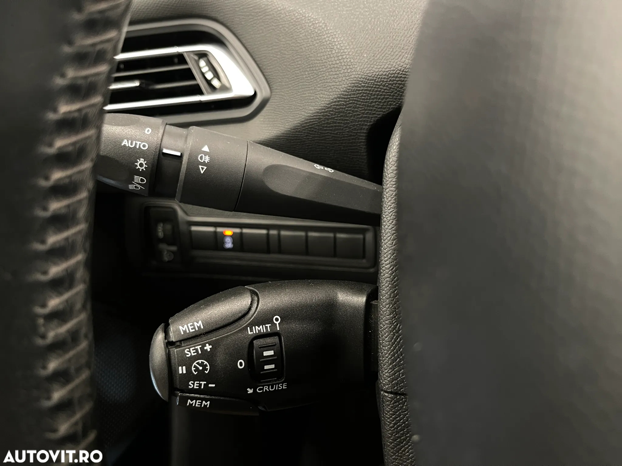Peugeot 308 1.5 BlueHDi FAP STT Active Pack - 19