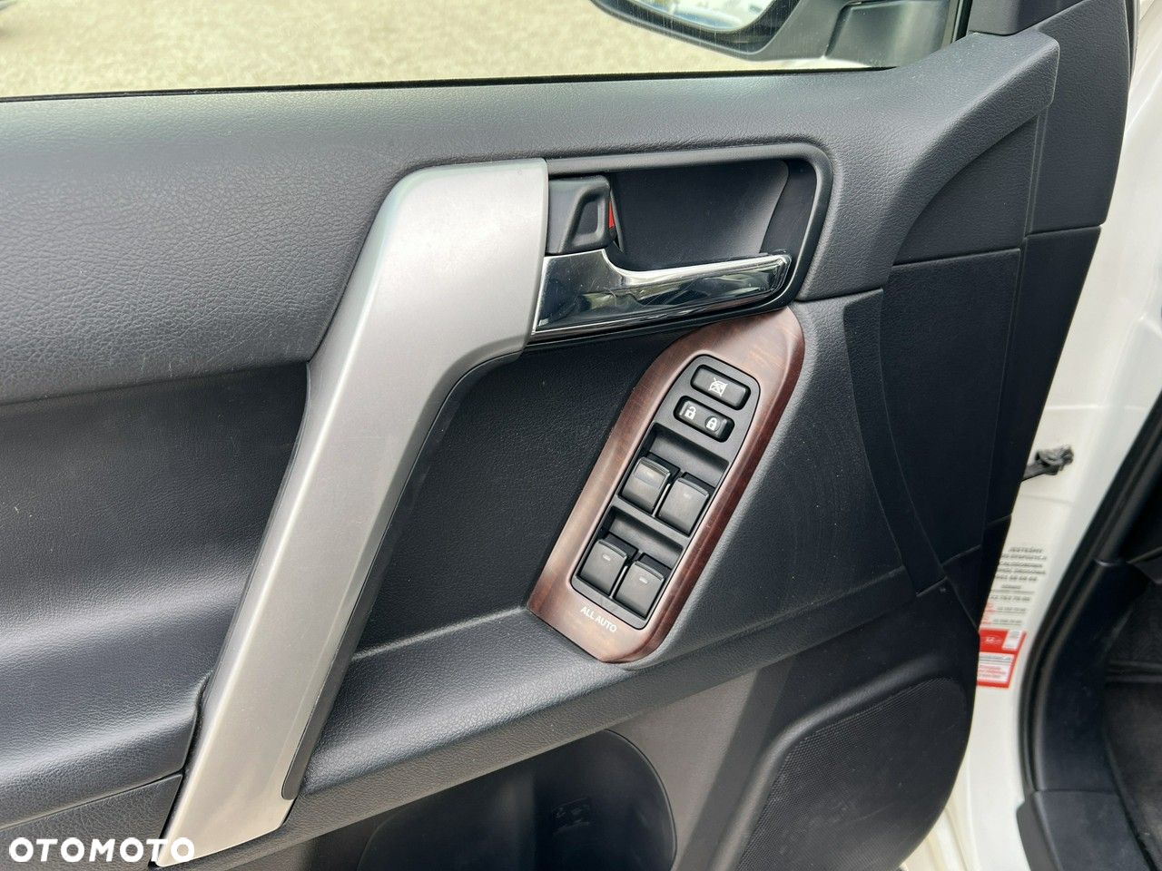 Toyota Land Cruiser LC 3.0 D-4D Invincible - 19