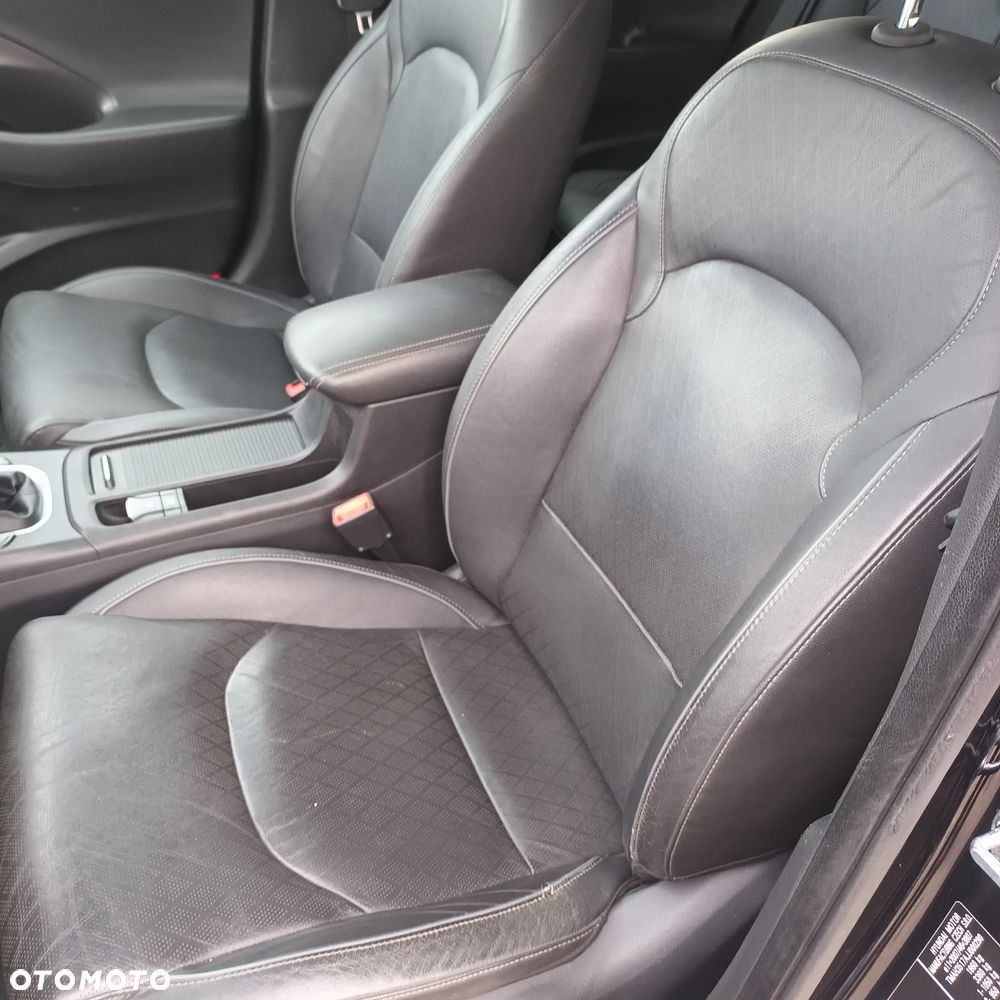 Hyundai i30 1.6 CRDi Premium - 13