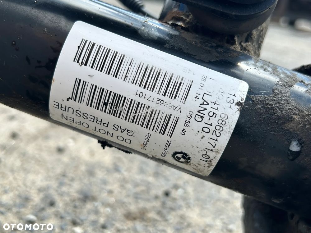 AMORTYZATOR ZWROTNICA ZAWIESZENIE PIAST LEWY PRZÓD BMW F21 F22 6862171 - 2