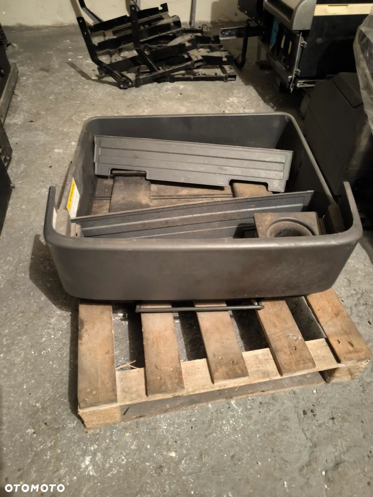 Szuflada pod łóżko półka schowek Scania Volvo g r p