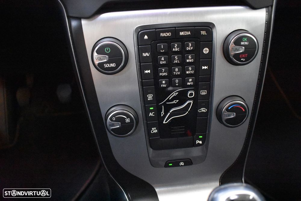 Volvo V40 2.0 D2 VOR - 30