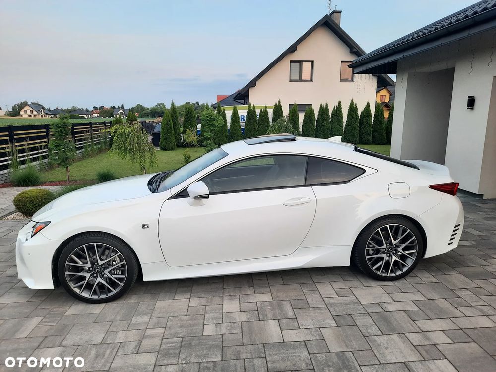 Lexus RC - 5