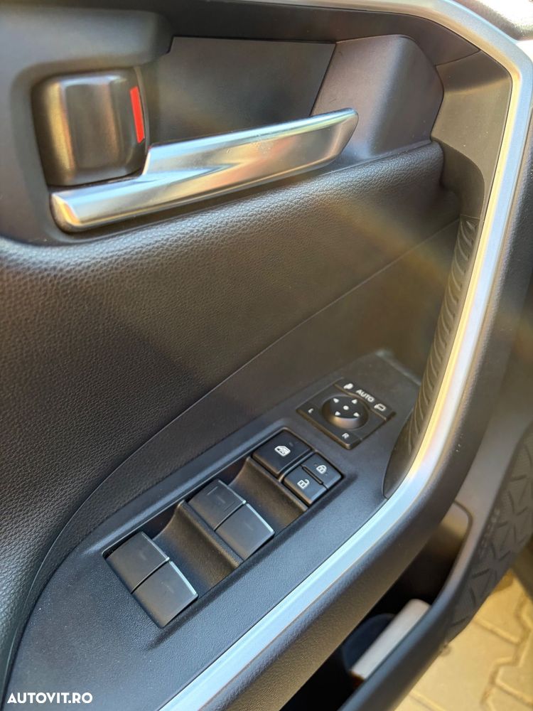 Suzuki Across 2.5 CVT PHEV Luxus - 14