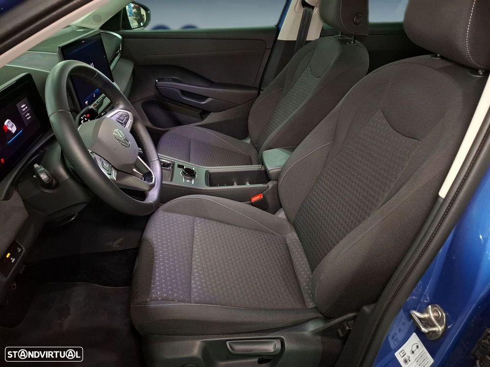 VW T-Roc 1.5 eTSI Life DSG - 11