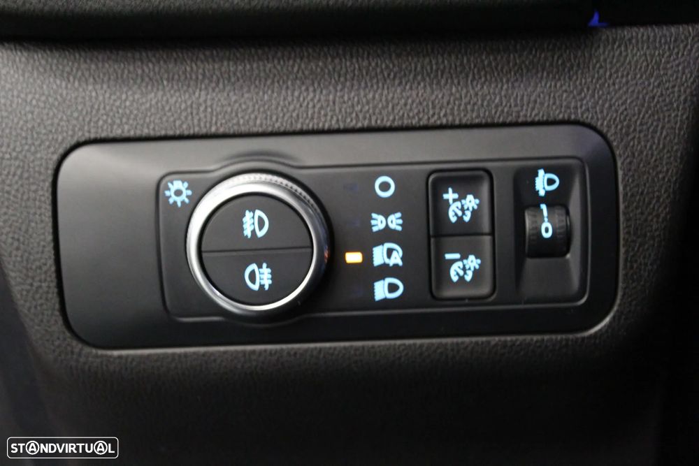 Ford Kuga 1.5 EcoBoost ST-LINE - 20