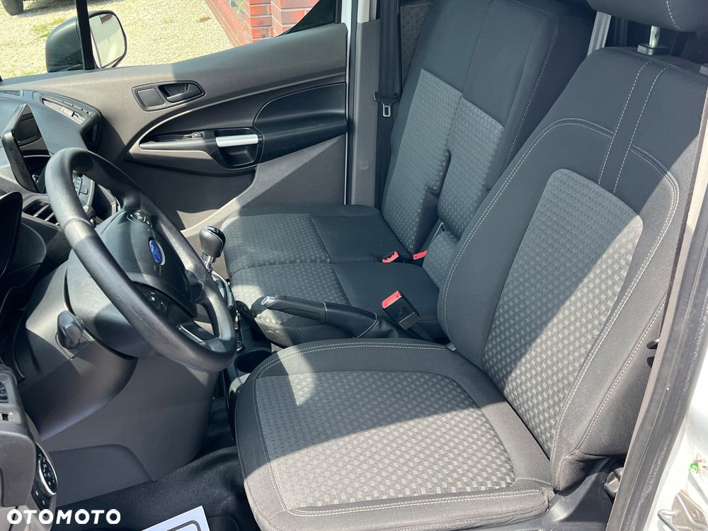 Ford Transit Connect - 37