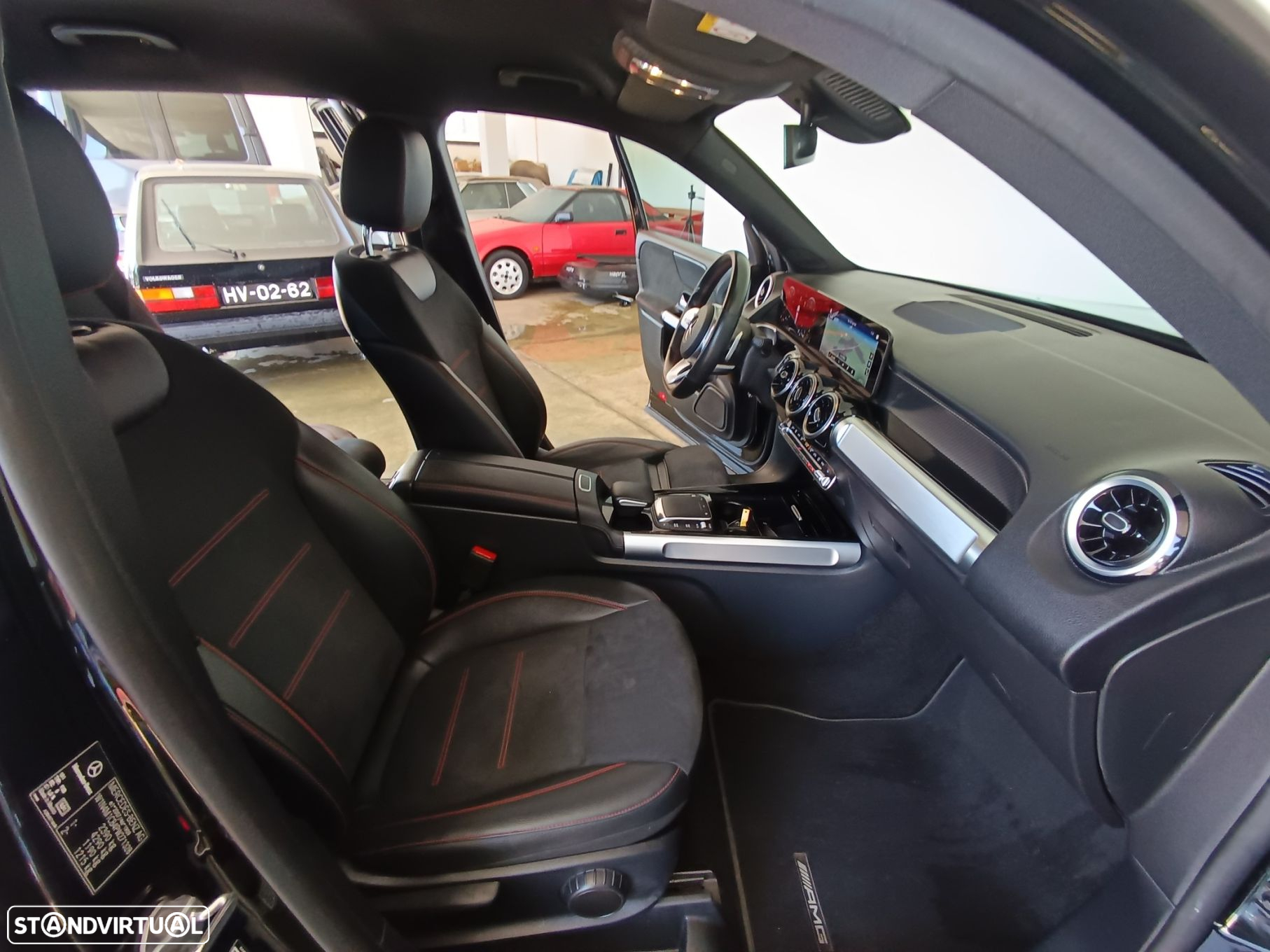 Mercedes-Benz GLB 200 d AMG Line - 34