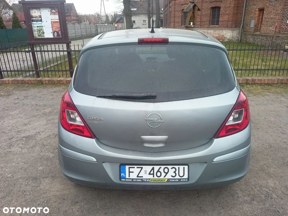 Opel Corsa - 2