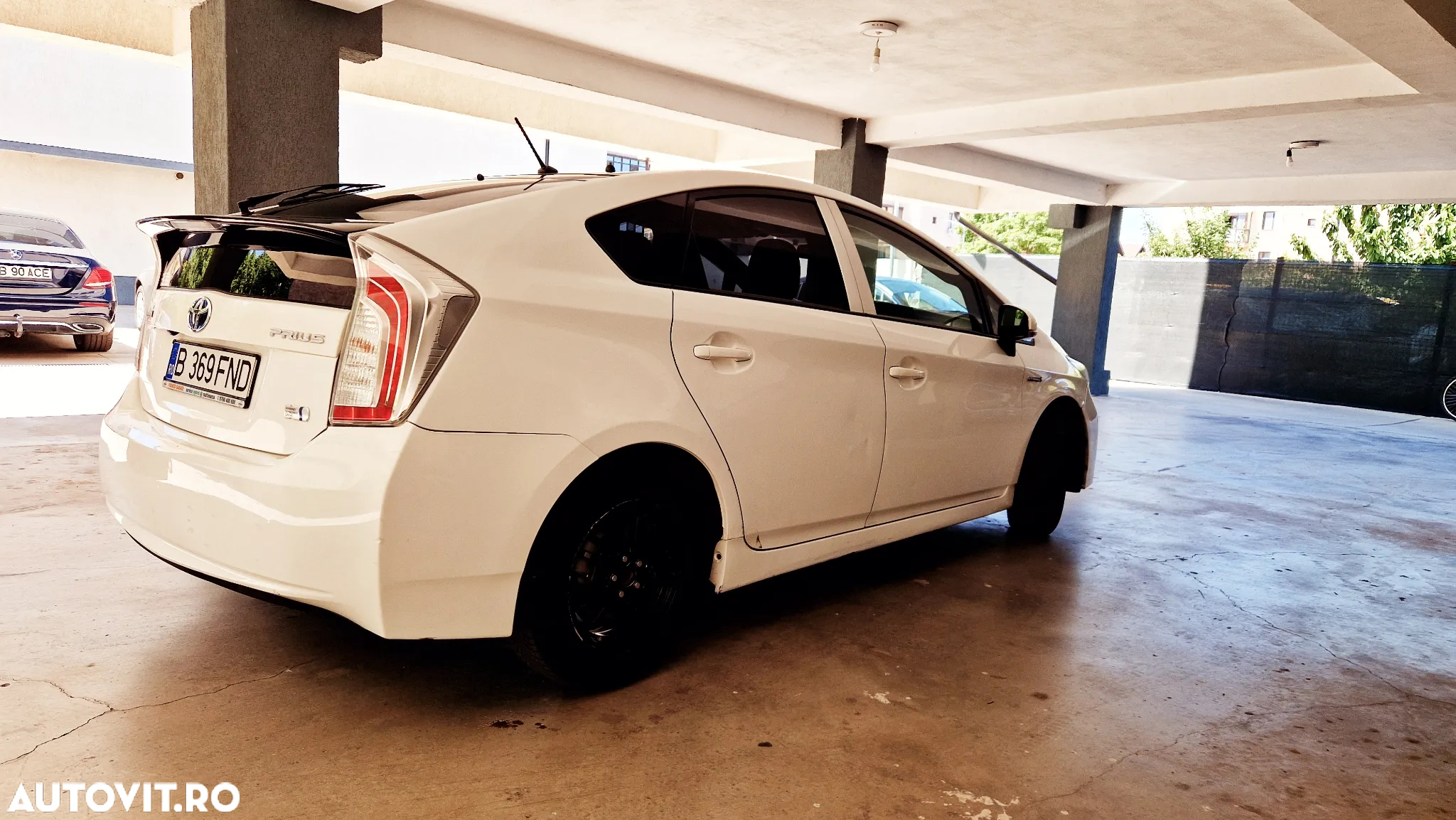 Toyota Prius - 6