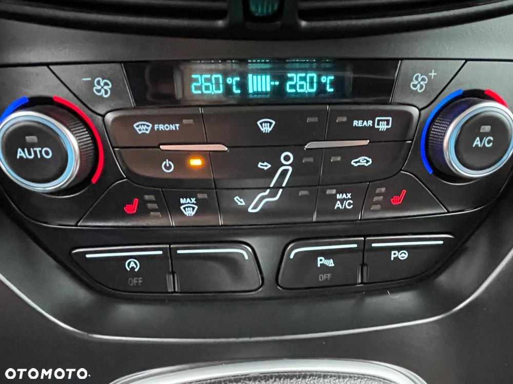 Ford C-MAX 1.5 TDCi Start-Stop-System Titanium - 29