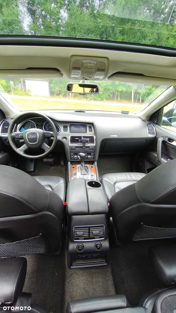 Audi Q7 - 4