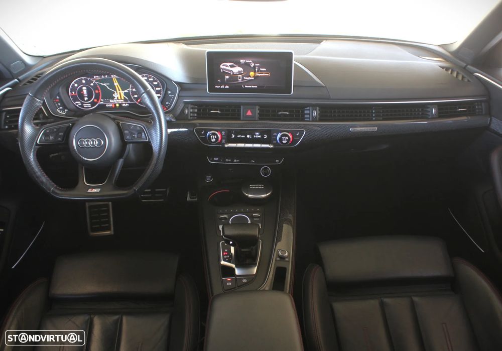 Audi A4 Avant 2.0 TDI quattro S-line S tronic - 54