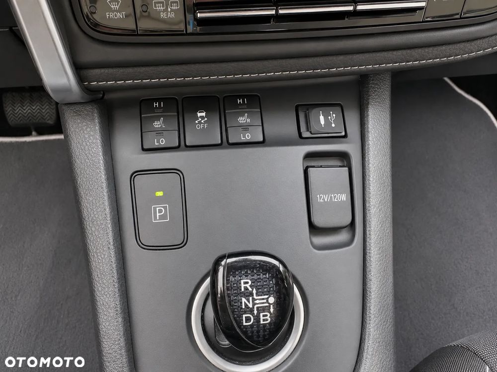 Toyota Auris - 18