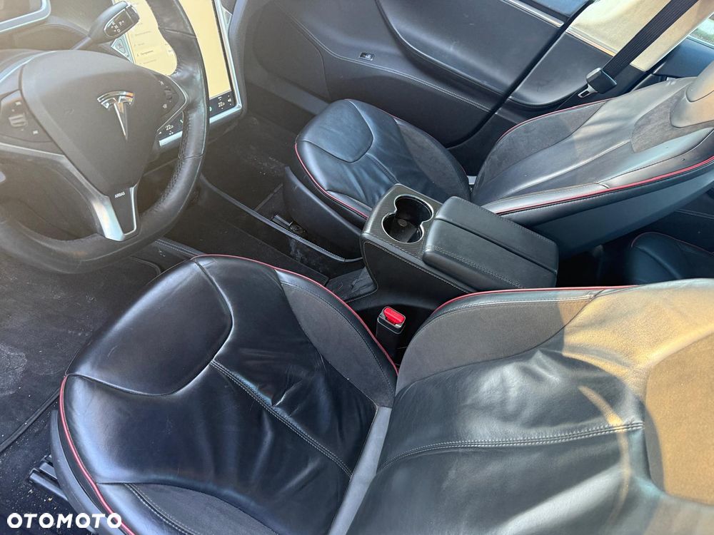Tesla Model S Standard - 8