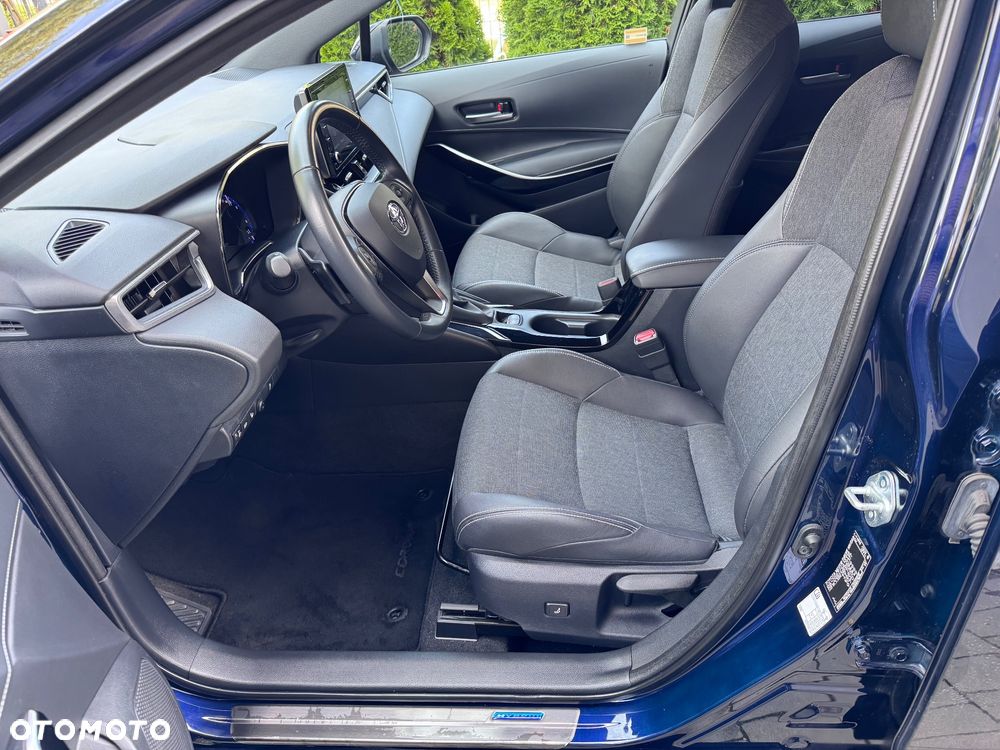 Toyota Corolla 2.0 Hybrid Comfort - 12